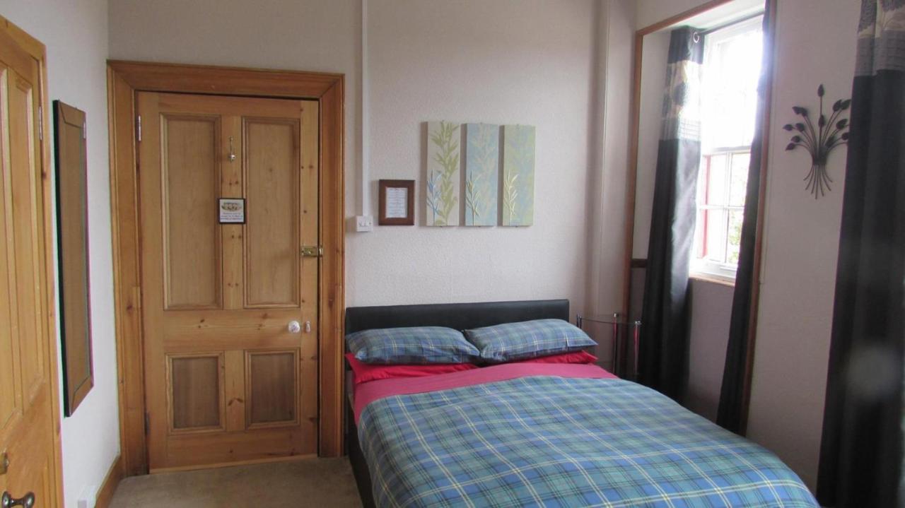 Pine Guest House 인버네스 외부 사진